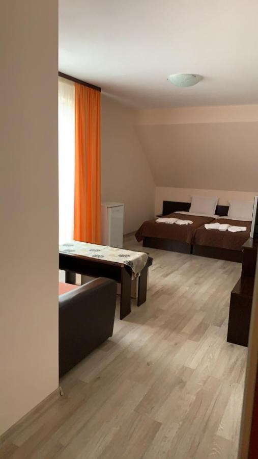 Hotel Topalovi Nessebar Extérieur photo